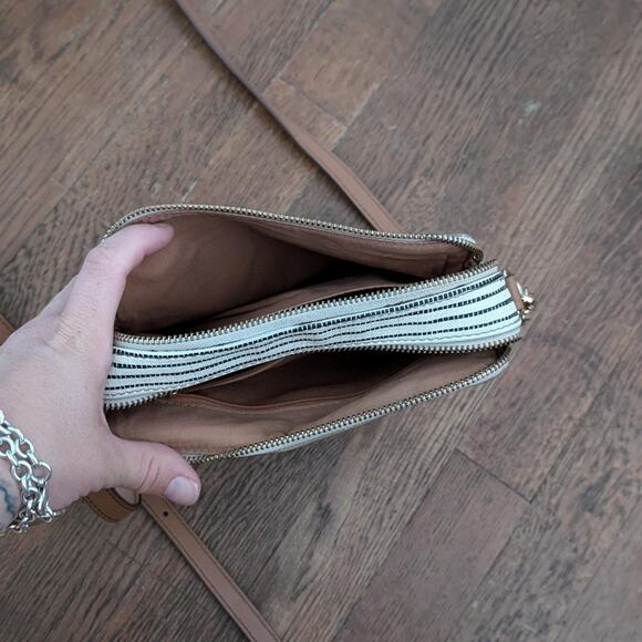 Vintage Fossil Striped Black & White Crossbody Bag - Picture 6 of 8